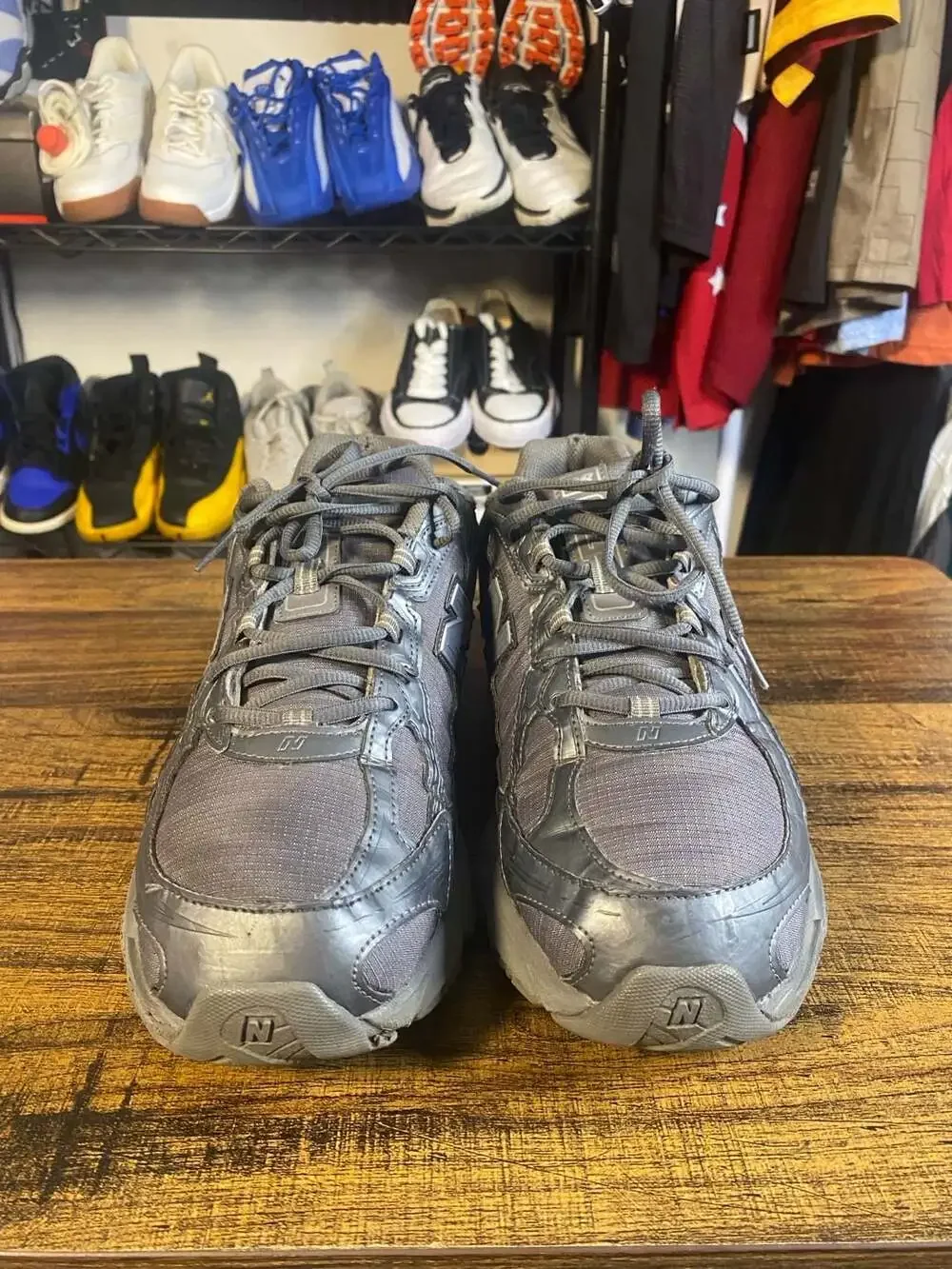 New Balance 740 Unisex Sneakers in Grey/Silver Metallic